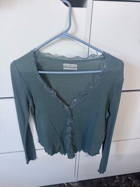 Urban Outfitters Imogen Lacey V-Neck